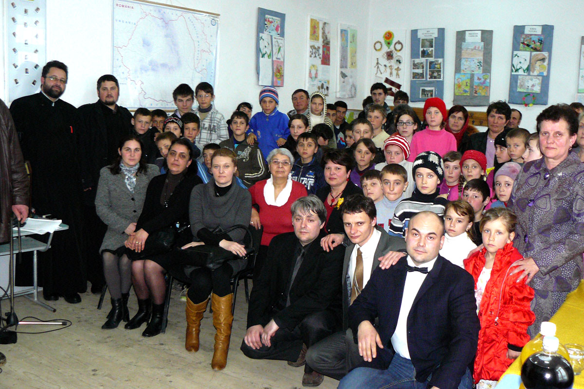 Cenaclu literar în parohia Feredeni