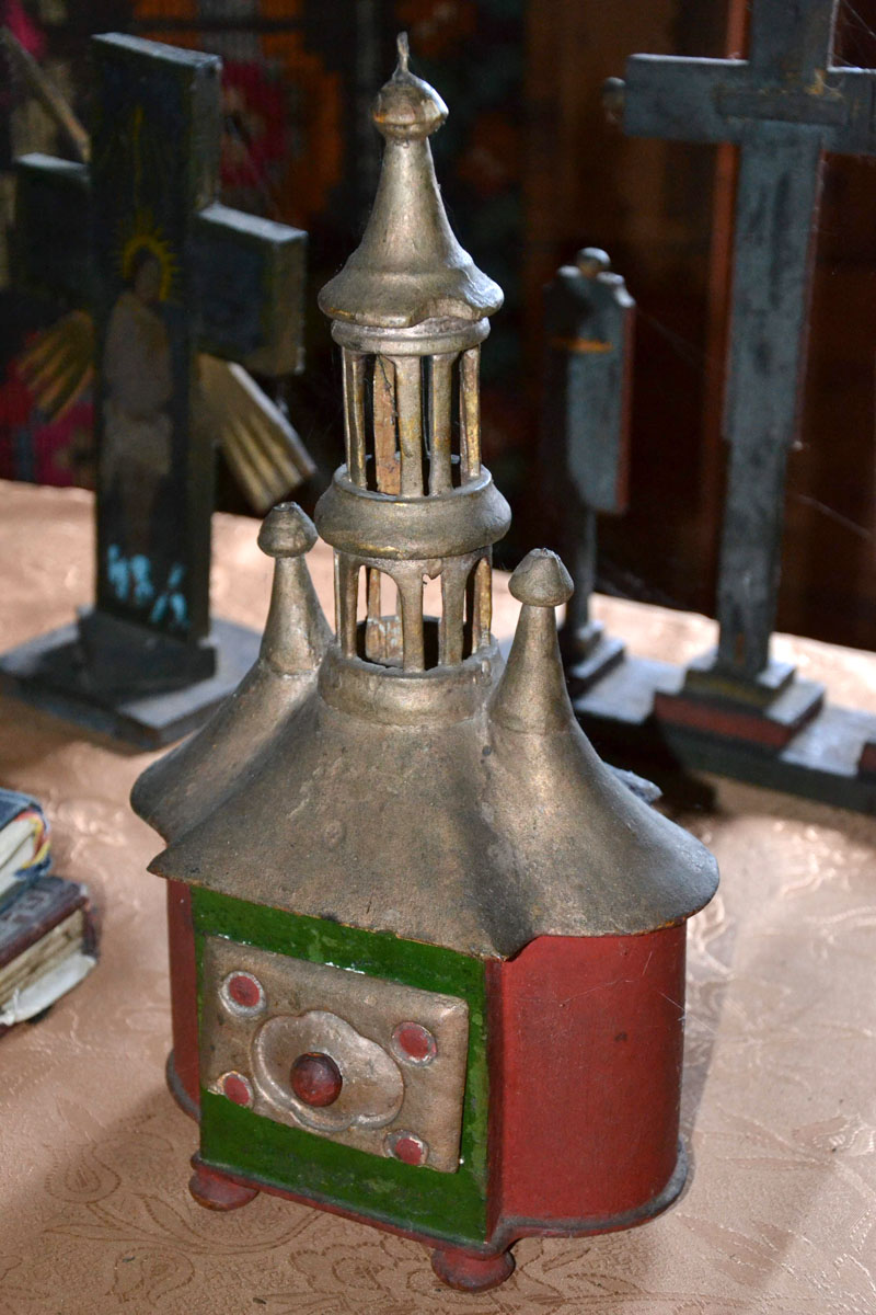 Gingaşa căsuţă a lui Dumnezeu de la Galu