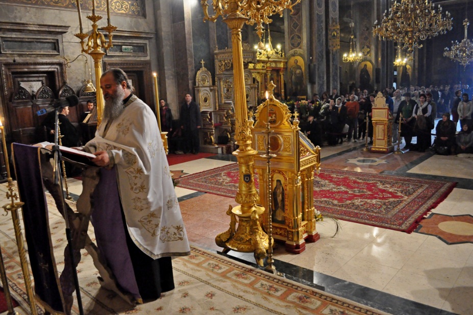 Denia Acatistului Bunei Vestiri la Catedrala mitropolitană din Iaşi