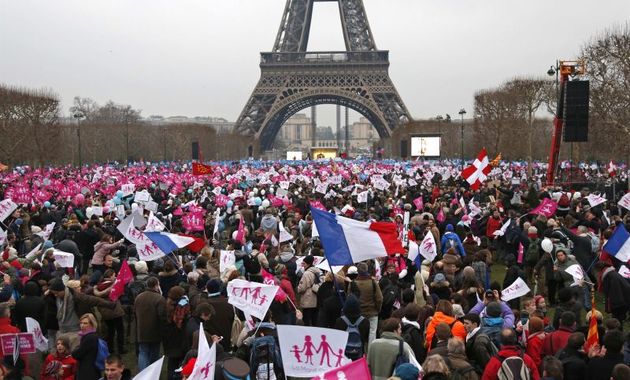 Copiii – ţinta cuplurilor homosexuale