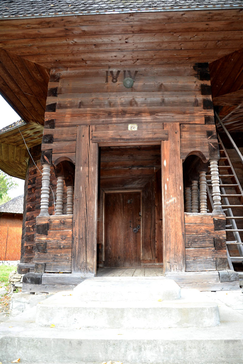 Gingaşa căsuţă a lui Dumnezeu de la Galu