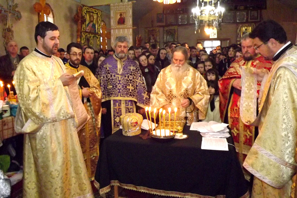 IPS Pimen a slujit Taina Sfântului Maslu la Milişăuţi IPS Pimen a slujit Taina Sfântului Maslu la Milişăuţi