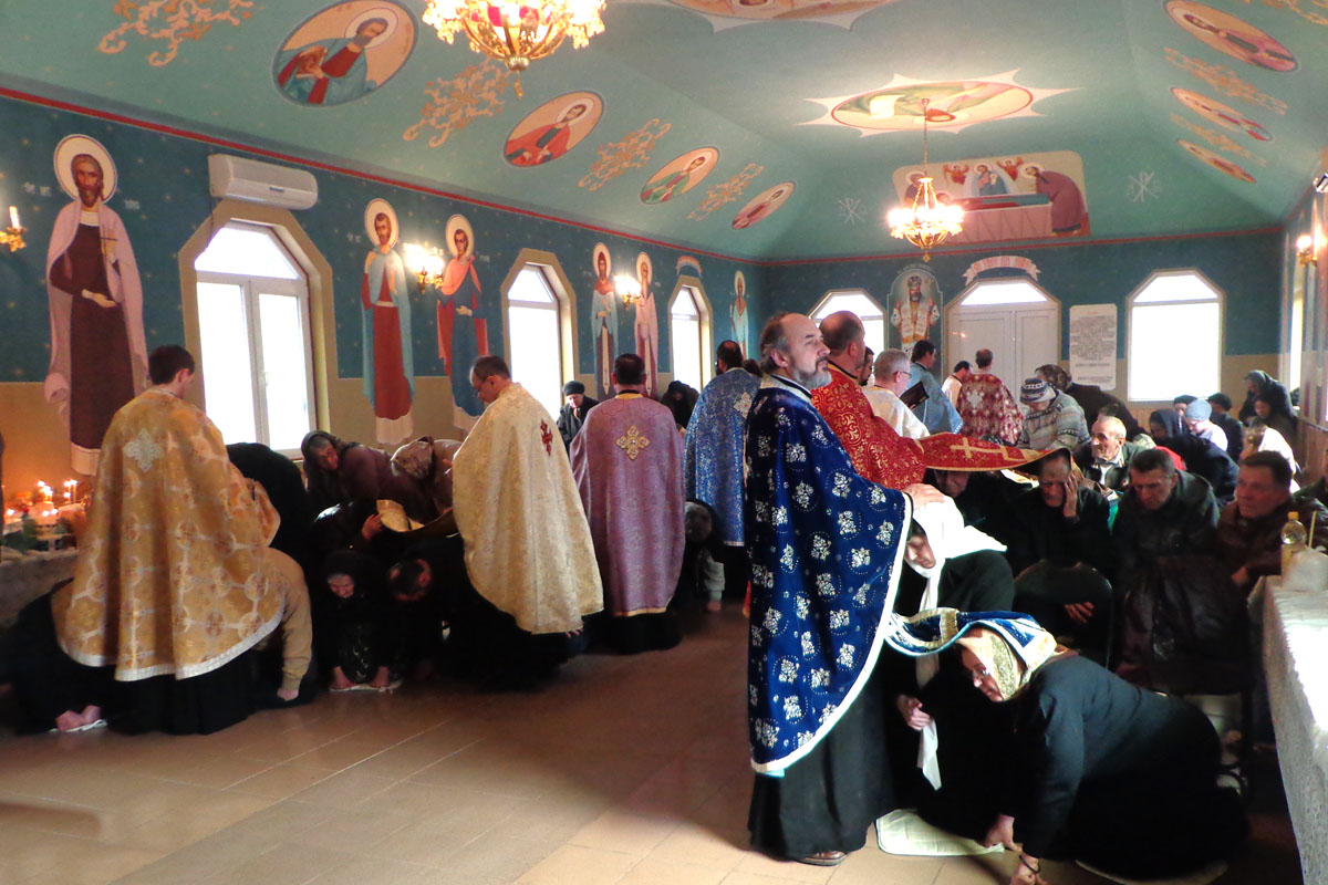 Program social-spiritual pentru oamenii în suferinţă