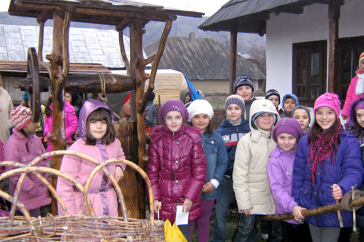 Activităţi misionar-educative în parohia Chintinici