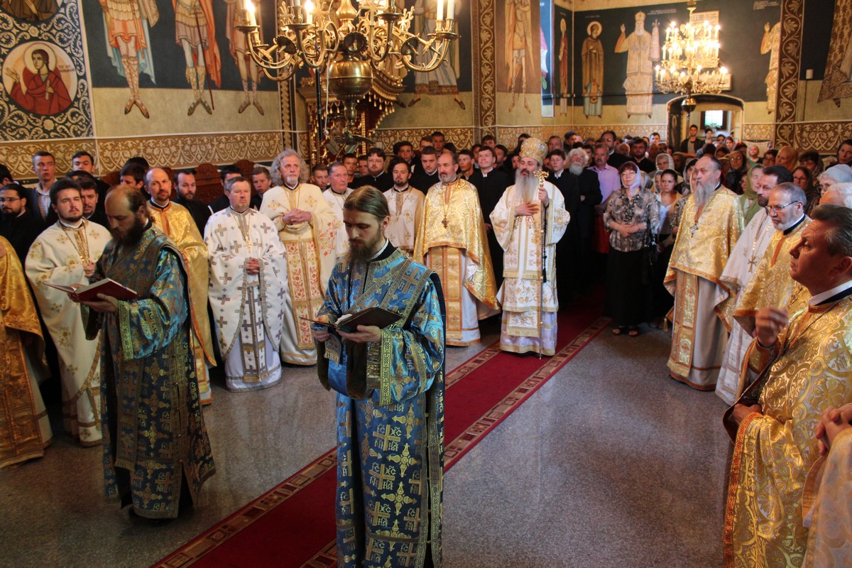 Dublă aniversare a Seminarului Teologic din Botoşani