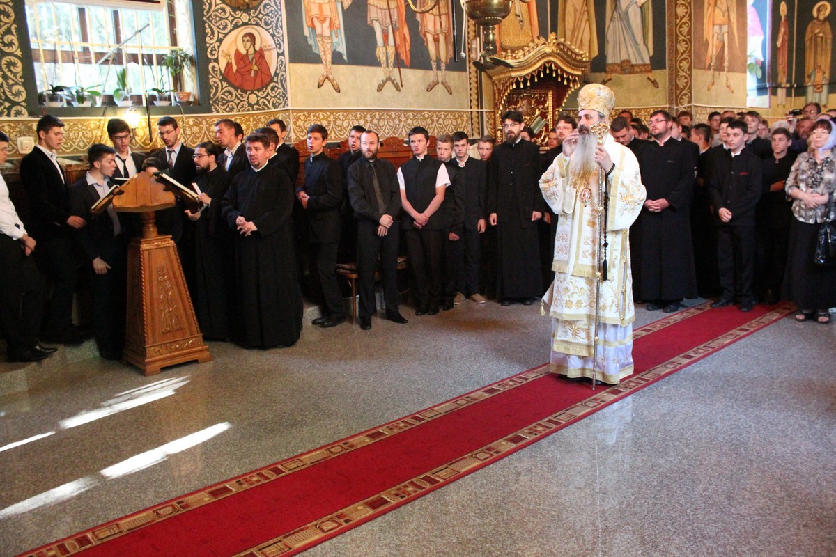 Dublă aniversare a Seminarului Teologic din Botoşani