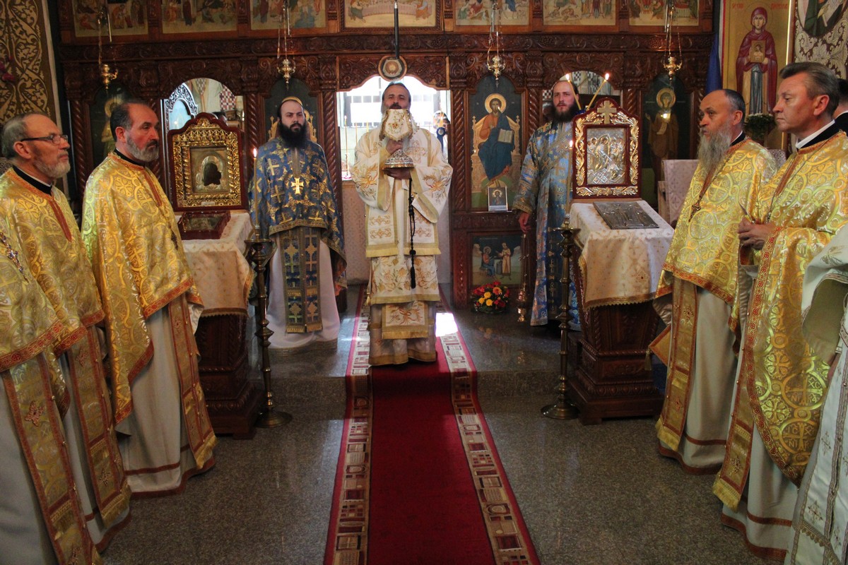 Dublă aniversare a Seminarului Teologic din Botoşani