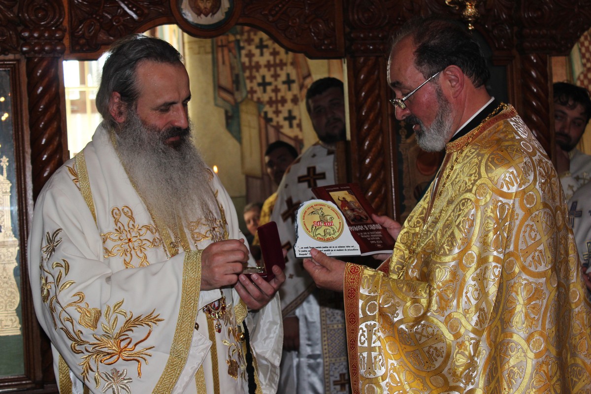 Dublă aniversare a Seminarului Teologic din Botoşani