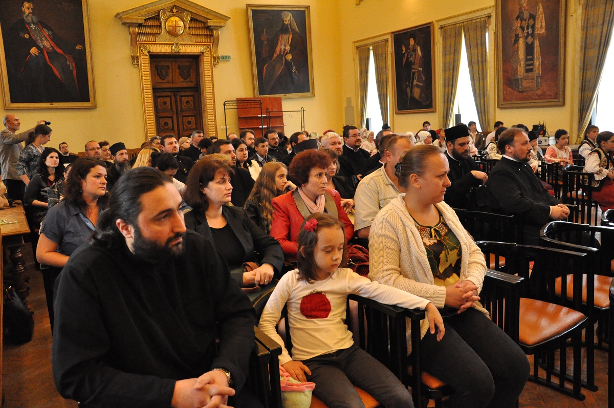 Trei copii talentați vor reprezenta Arhiepiscopia Iaşilor la concursul „Bucuria de a fi creștin“