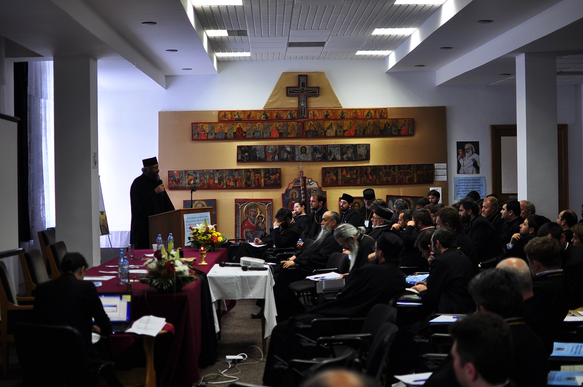 La Durău au debutat conferinţele semestriale preoţeşti ale Arhiepiscopiei Iaşilor