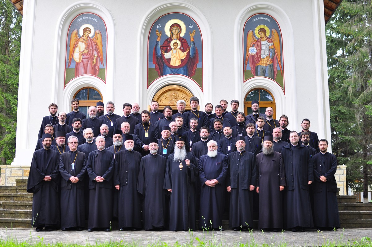 Preoţii Protopopiatului Iaşi 1, în conferinţă semestrială de primăvară