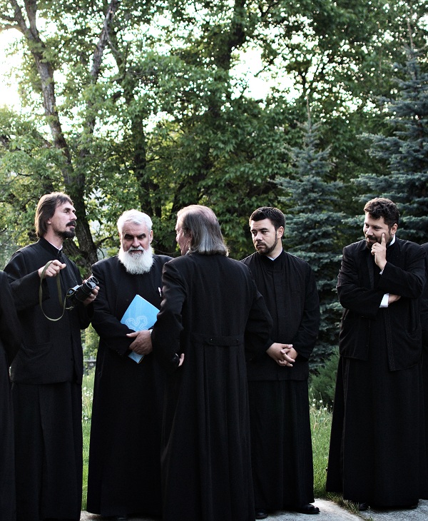 Preoţii Protopopiatului Iaşi 1, în conferinţă semestrială de primăvară