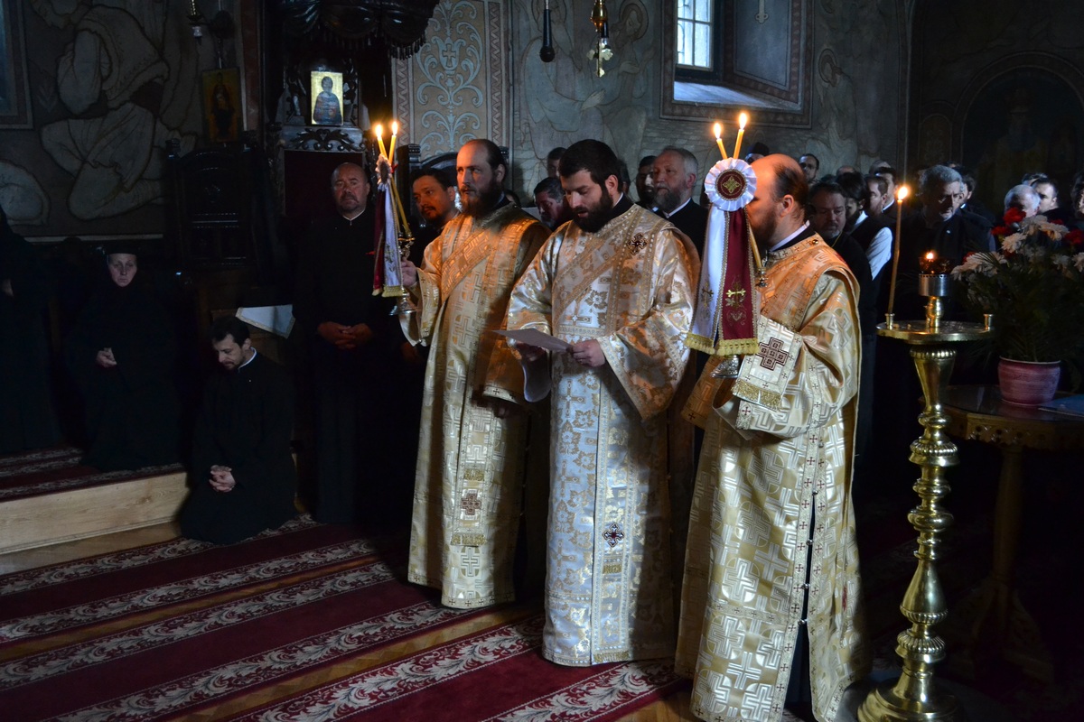 Preoţii Protopopiatului Piatra Neamţ, în conferinţă semestrială de primăvară Preoţii Protopopiatului Piatra Neamţ, în conferinţă semestrială de primăvară