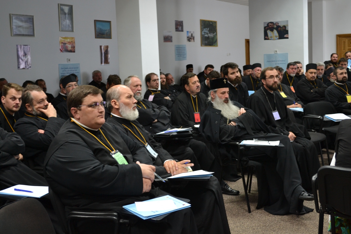 Preoţii Protopopiatului Piatra Neamţ, în conferinţă semestrială de primăvară Preoţii Protopopiatului Piatra Neamţ, în conferinţă semestrială de primăvară