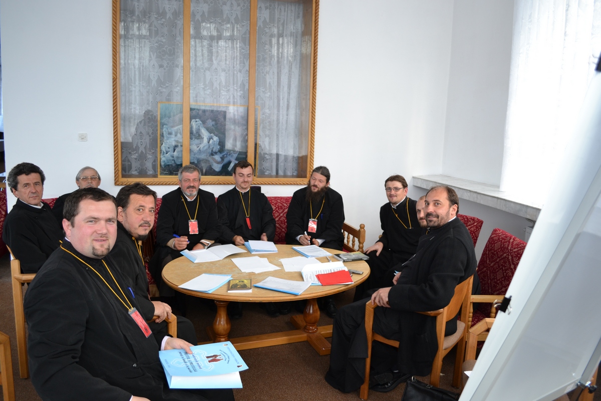 Preoţii Protopopiatului Piatra Neamţ, în conferinţă semestrială de primăvară Preoţii Protopopiatului Piatra Neamţ, în conferinţă semestrială de primăvară