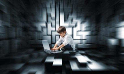 Pornografia, armă de distrugere a inocenţei