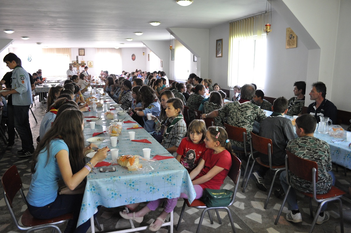 &quot;Credinţa este un principiu de bază al cercetăşiei&quot;