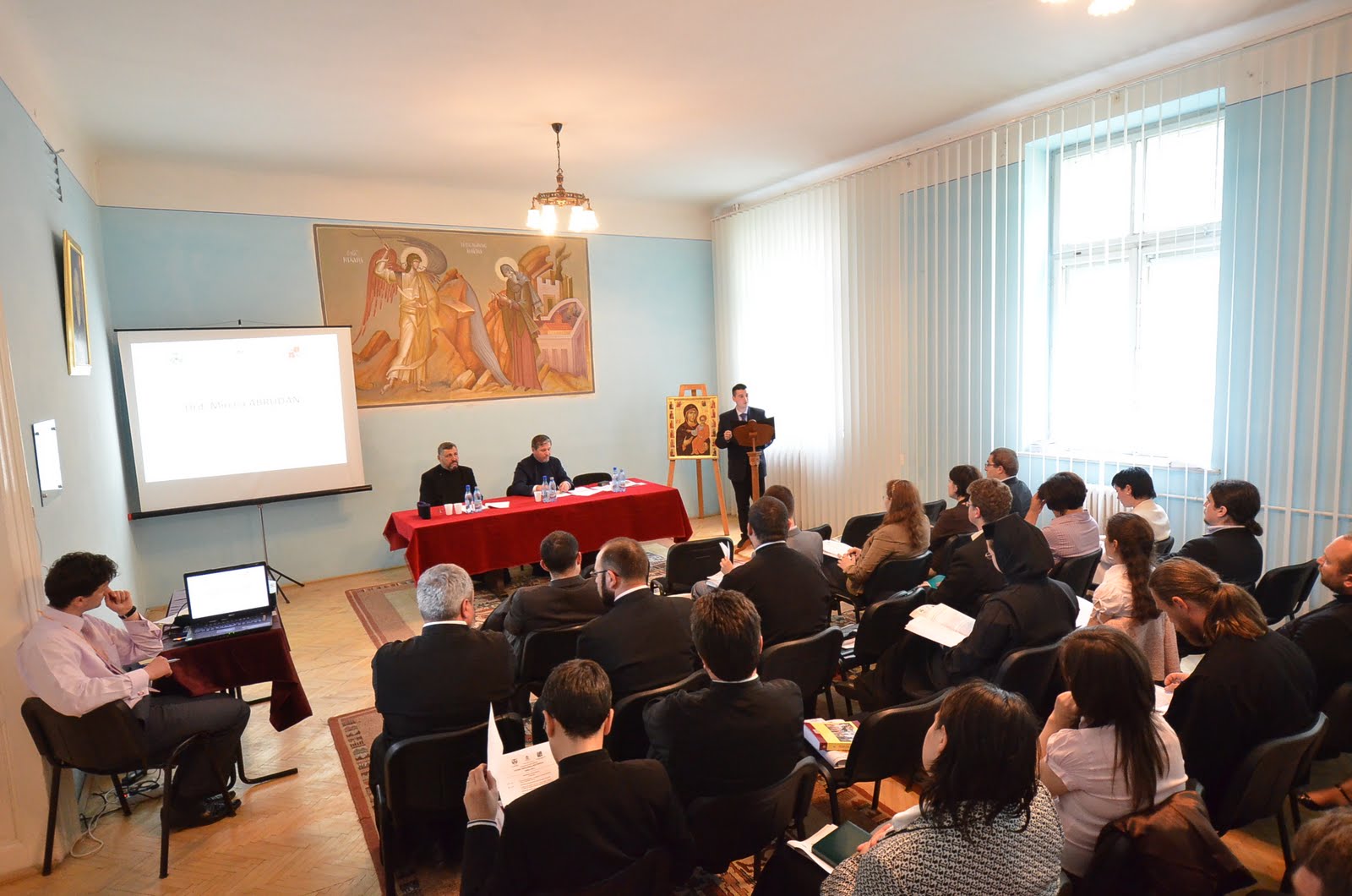 Agenda creştinului - 28 mai 2013