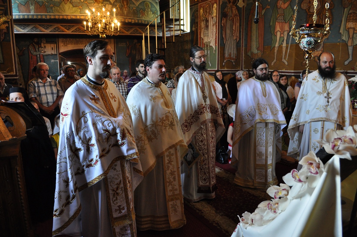 Moment de sărbătoare la Mănăstirea Copou