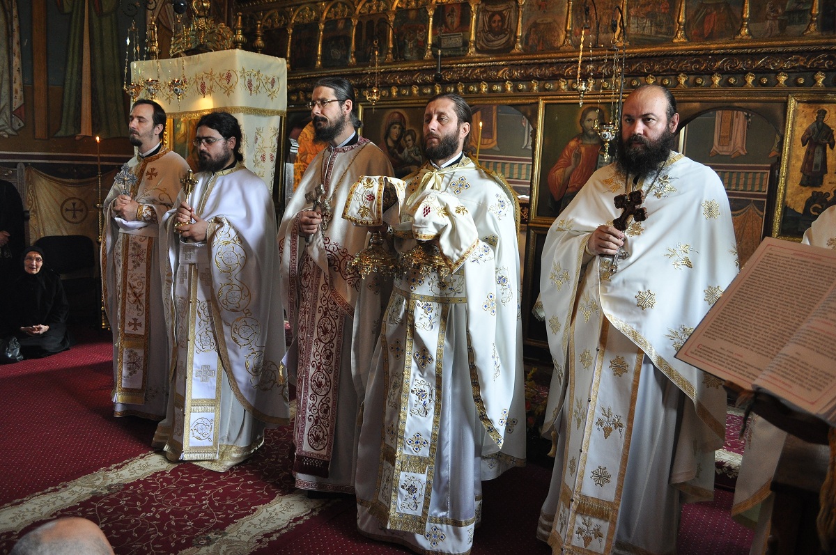 Moment de sărbătoare la Mănăstirea Copou