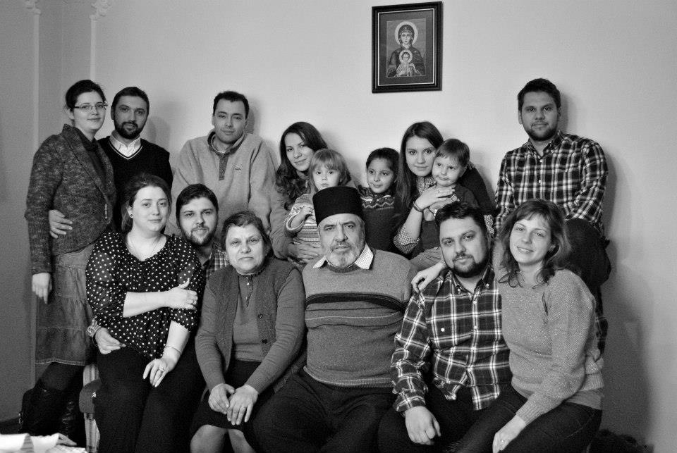 Mamă a şapte copii, stâlp de familie creştină