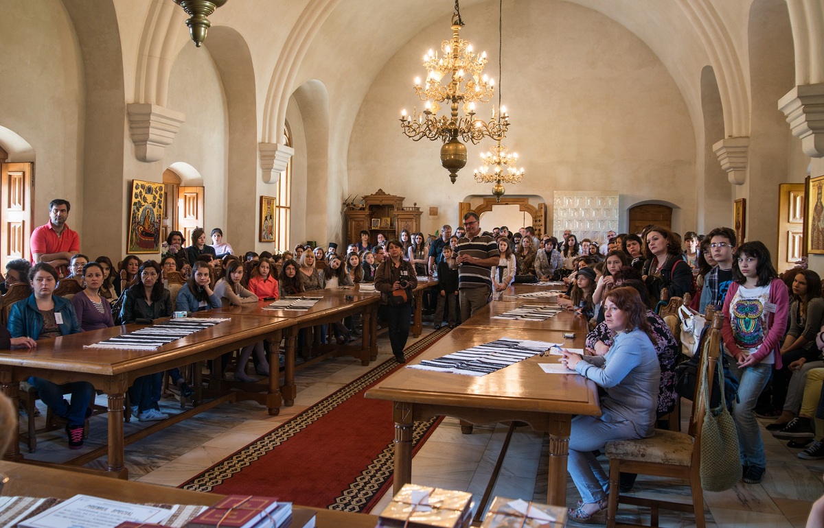 &quot;Cultură şi Spiritualitate Românească&quot;, la Mănăstirea Putna