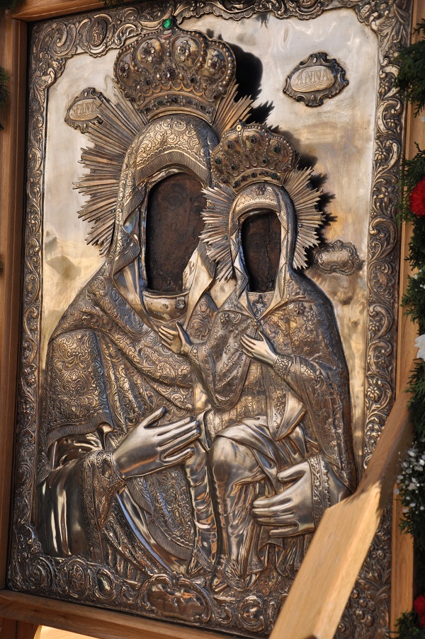 „În Săptămâna Luminată, o sărbătorim pe Maica Luminii” „În Săptămâna Luminată, o sărbătorim pe Maica Luminii”