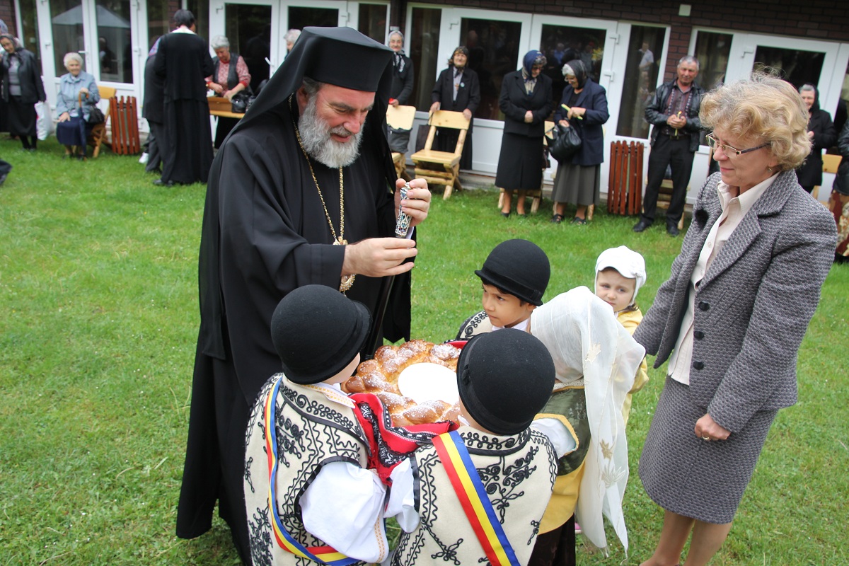Zi de înaltă trăire duhovnicească pe Valea Oituzului