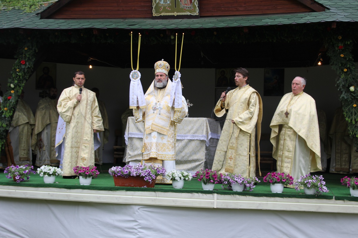 Zi de înaltă trăire duhovnicească pe Valea Oituzului
