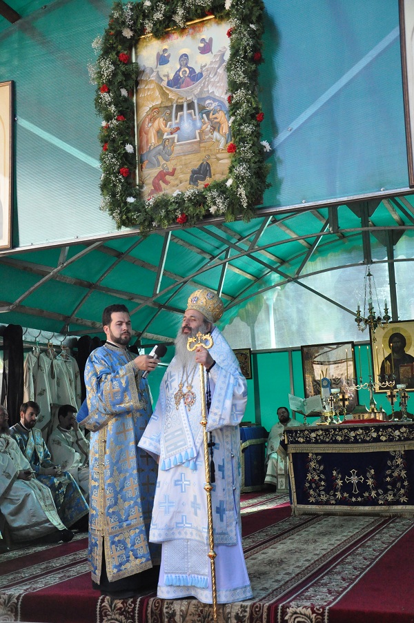 „În Săptămâna Luminată, o sărbătorim pe Maica Luminii” „În Săptămâna Luminată, o sărbătorim pe Maica Luminii”