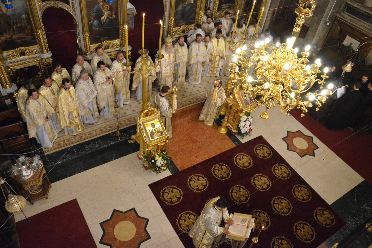 Emoţie şi nostalgie, la revederea după 20 de ani a primei generaţii de la Facultatea de Teologie din Iaşi