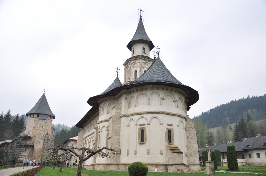 Stareţul Melchisedec Velnic, la slujba spălării picioarelor: „Cămara lui Hristos e împodobită cu veşmântul smereniei”