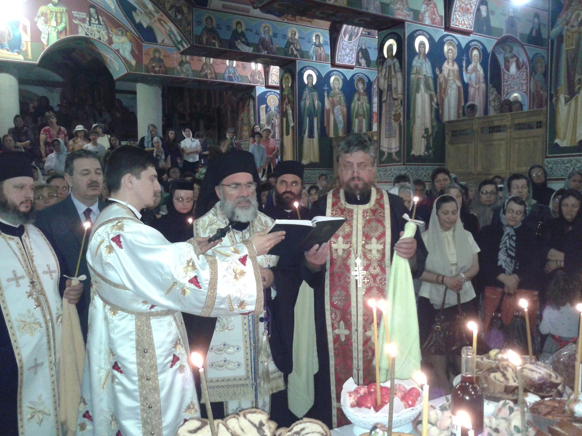 &quot;Preasfinţitul Ioachim Mareş a fost pentru noi o icoană&quot;