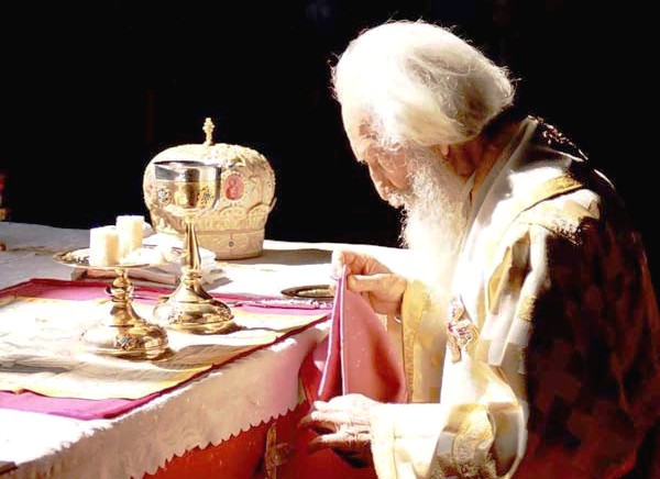 Sărmanii purtători de sutană