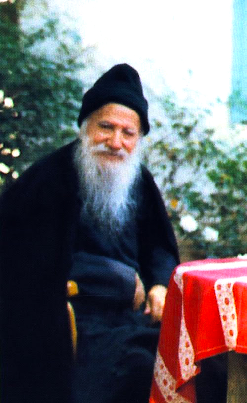 Sfinţii trăiesc, sunt lângă noi!