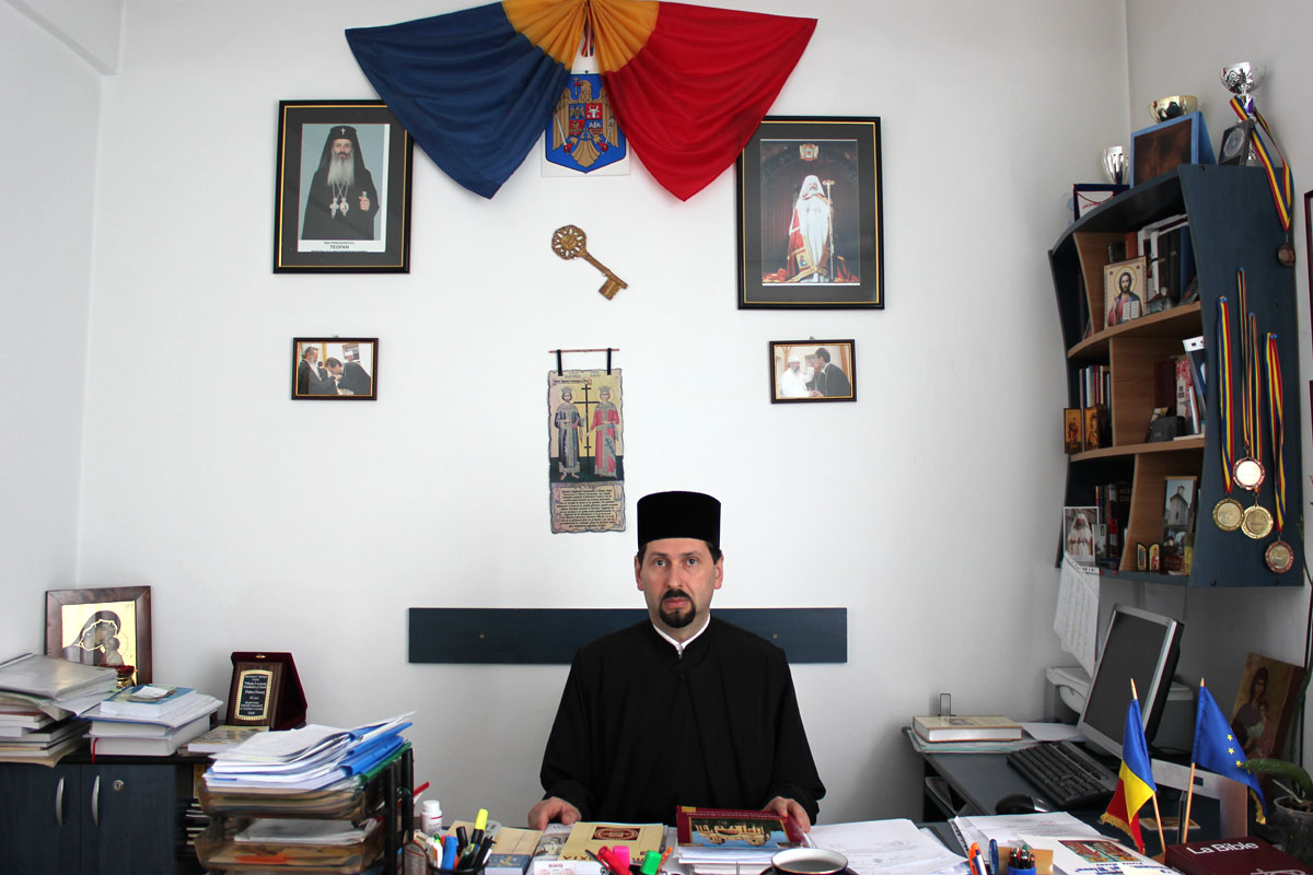 „Discernământul şi răbdarea sunt esenţiale în formarea tinerilor”