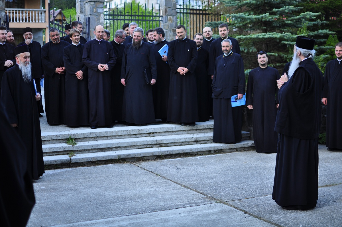 La Durău au debutat conferinţele semestriale preoţeşti ale Arhiepiscopiei Iaşilor