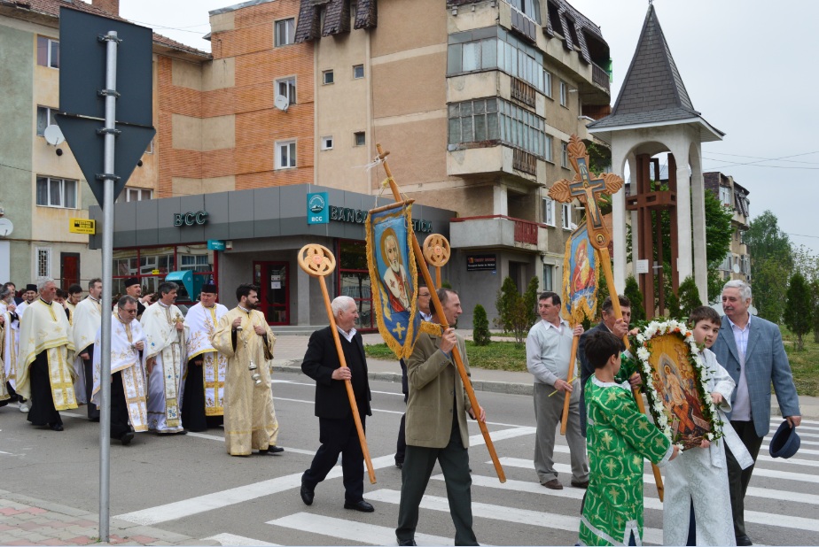 Credincioşi şi preoţi moineşteni, pe &quot;Calea Luminii&quot;