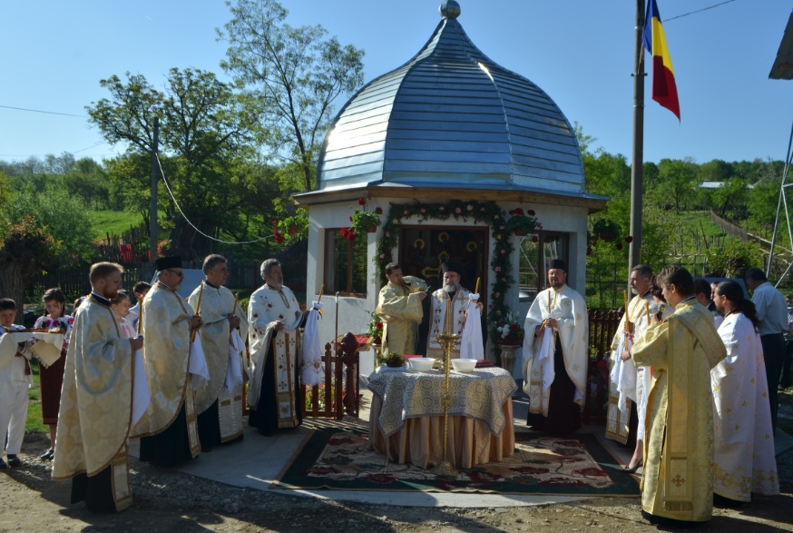 PS Ioachim Băcăuanul a slujit la hramul parohiei Măgura 2