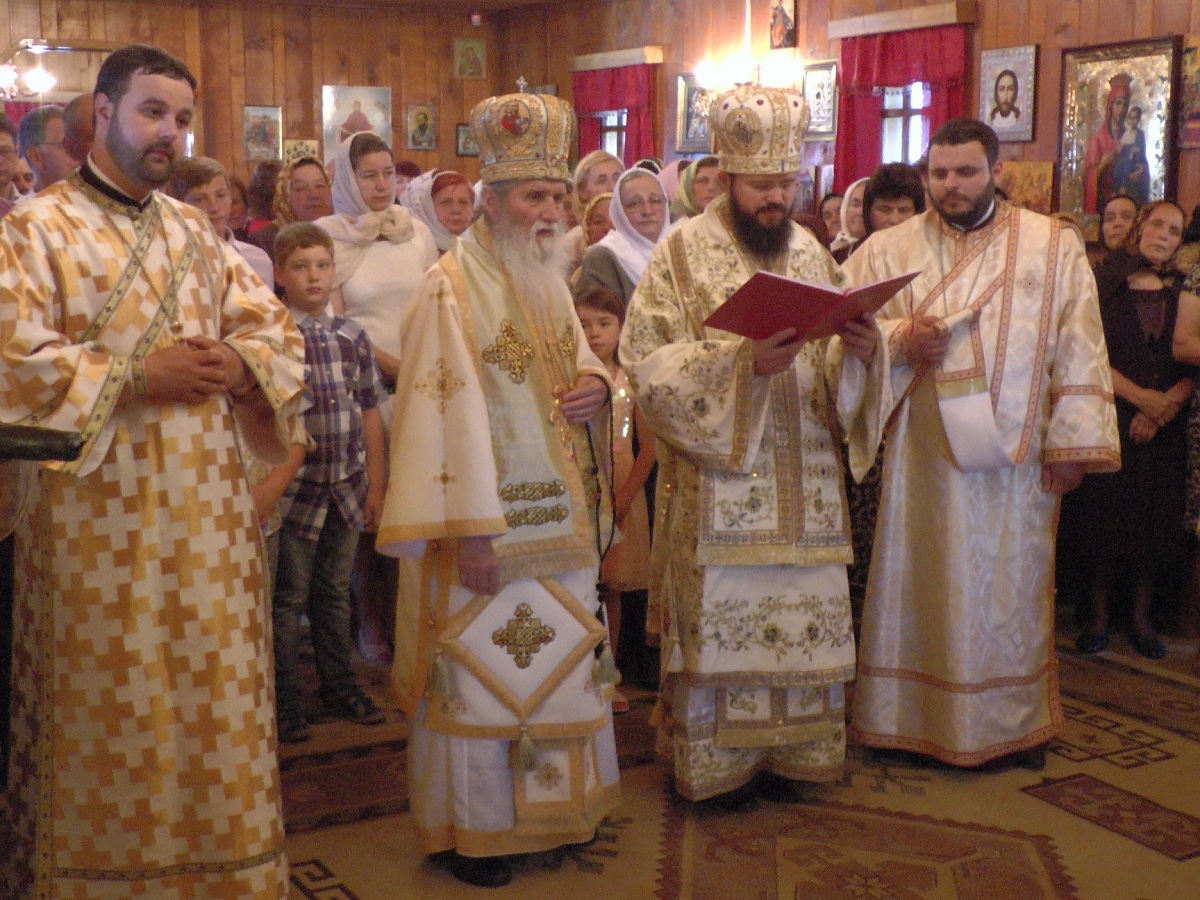 &quot;Femeile mironosiţe trebuie să fie pentru noi model de slujire&quot;