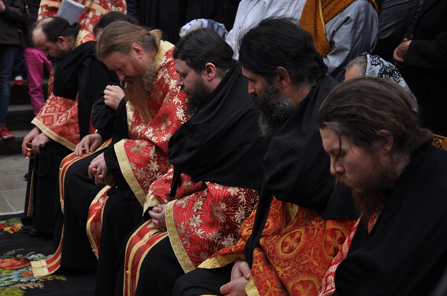 Stareţul Melchisedec Velnic, la slujba spălării picioarelor: „Cămara lui Hristos e împodobită cu veşmântul smereniei”