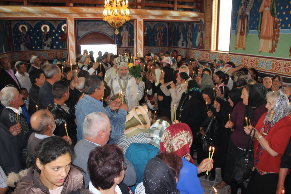 Piatra de temelie pentru Biserica &quot;Înălţarea Domnului&quot; - Pradaiş, Protopopiatul Sascut