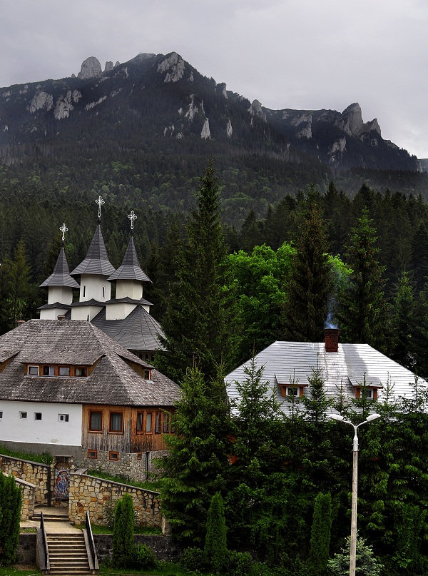 Protopopiatele Dorohoi şi Darabani, în conferinţă preoţească semestrială