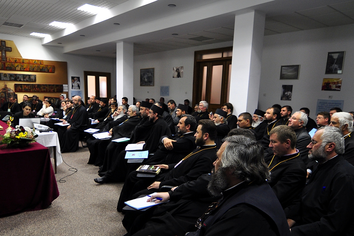 Protopopiatele Dorohoi şi Darabani, în conferinţă preoţească semestrială