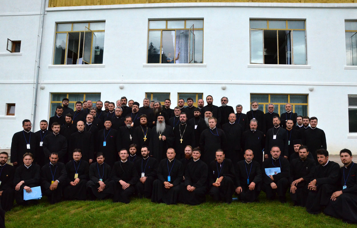 Preoteasa, cel mai aspru critic al preotului