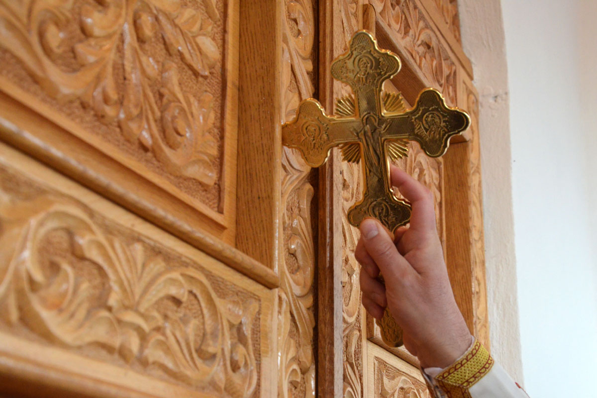 Credincioșii din satul Homiceni au zidit biserică din ei înșiși