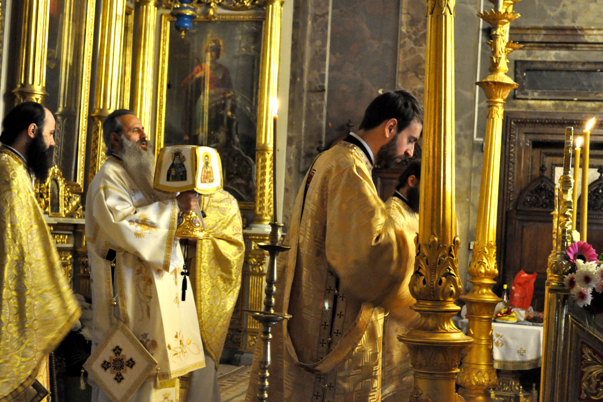 Întreita prăznuire din duminica samarinencii - „Dumnezeu este însetat după iubirea și credința noastră”