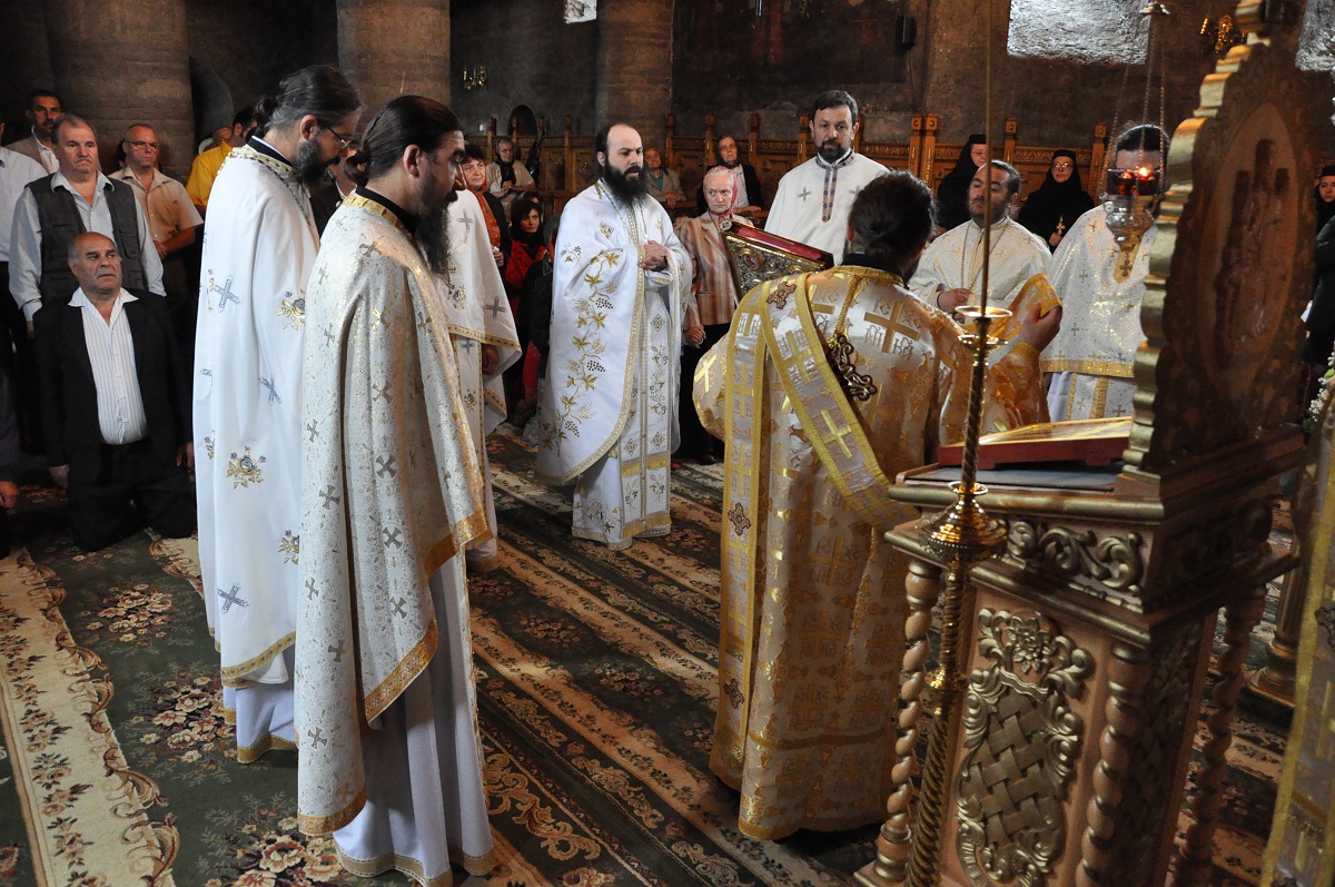 Mănăstirea Galata, în straie de sărbătoare Mănăstirea Galata, în straie de sărbătoare