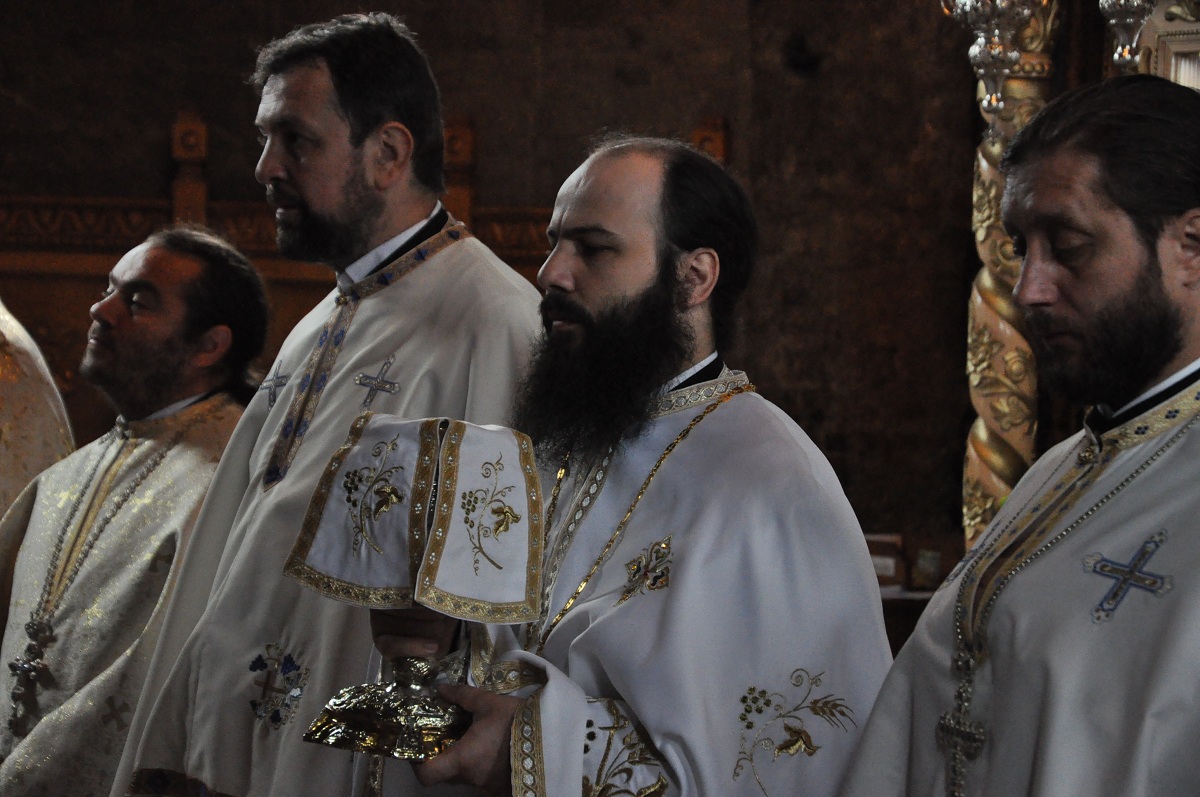 Mănăstirea Galata, în straie de sărbătoare