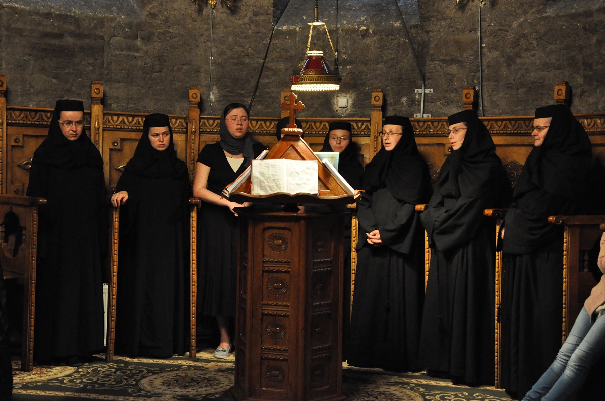 Priveghere în cinstea Înălţării Domnului la Mănăstirea Galata